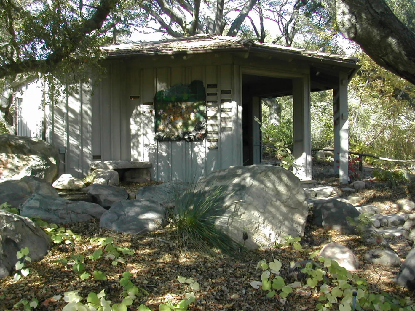Information Kiosk, mosaic, memorial wall