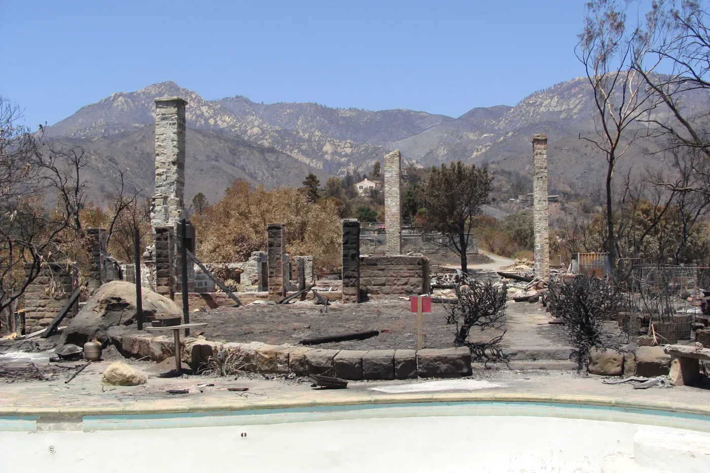 view from the Gane/Lotterhos site to the mountains, after the Jesusita Fire