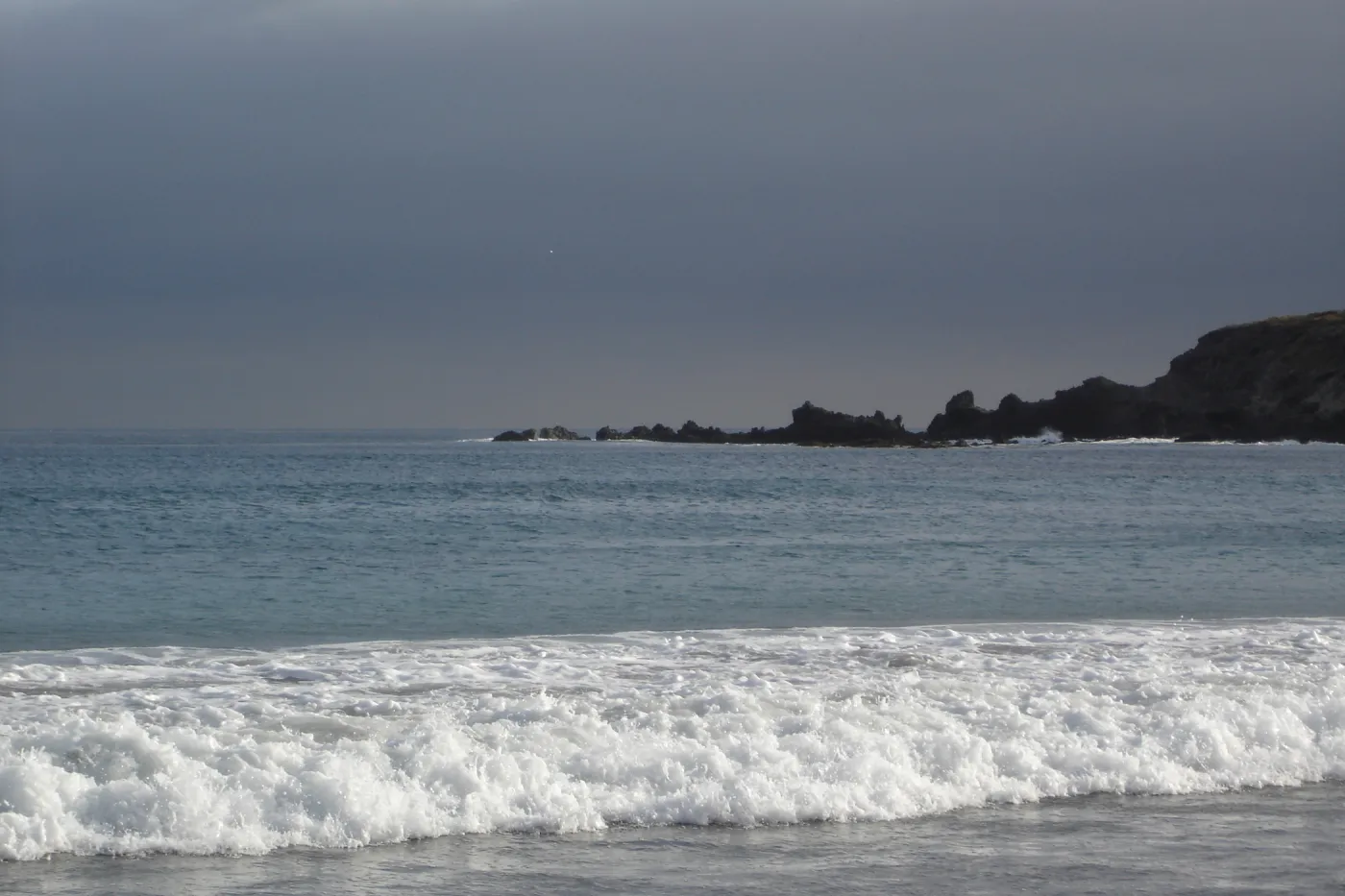 breaking waves, San Clemente Island, SBBG Research 2005