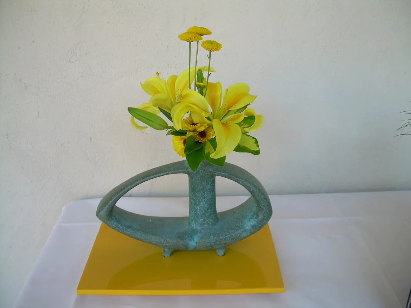 ikebana, floral arrangement