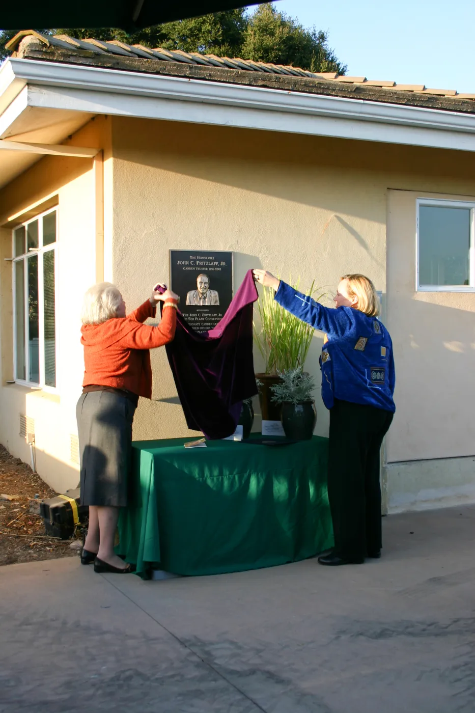 unveiling the Pritzlaff plaque, Dedication event, Pritzlaff fund for plant conservation