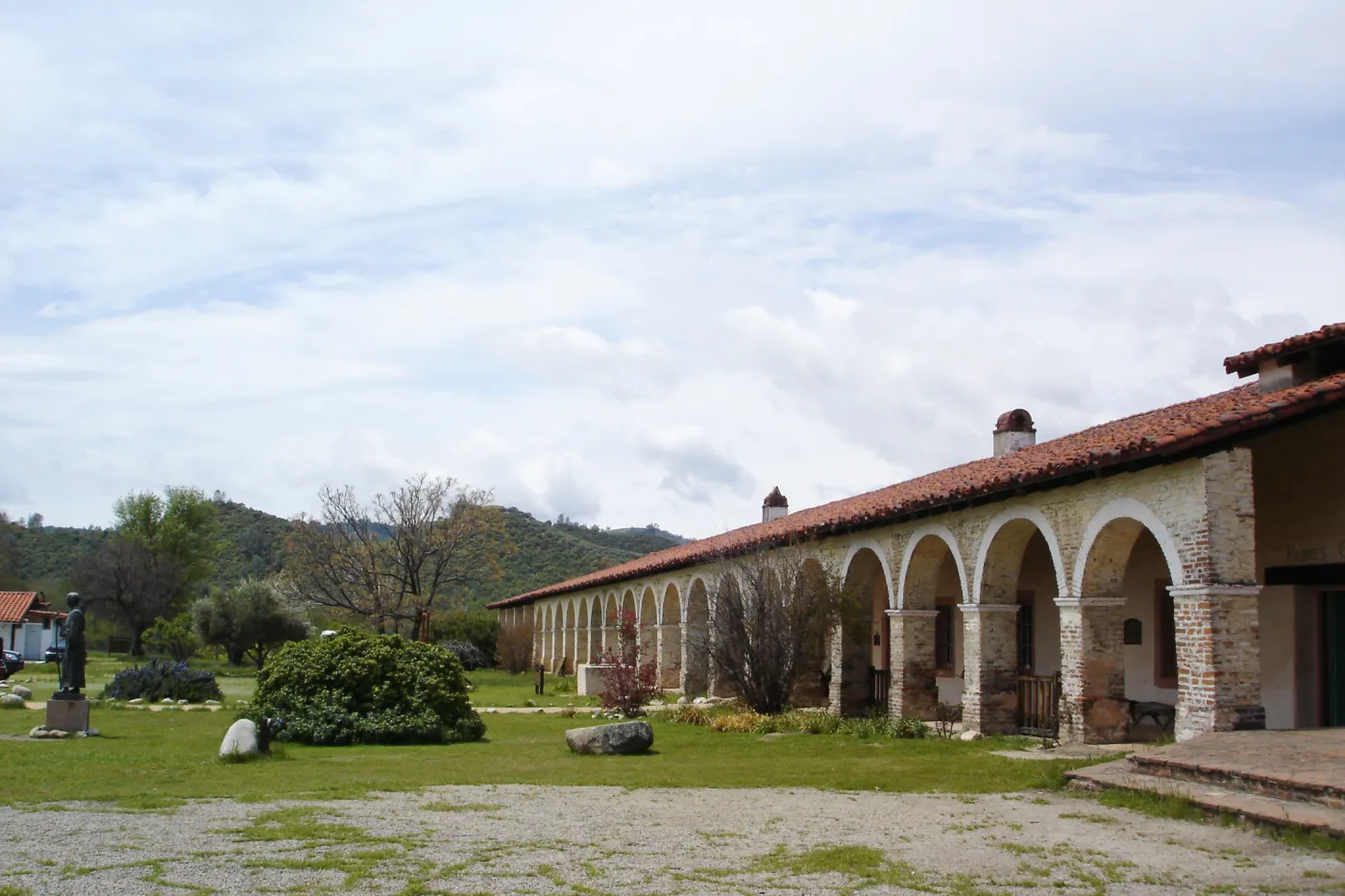 Mission San Antonio, Fort Hunter Liggett, SBBG Research and Conservation staff field trip, 2006