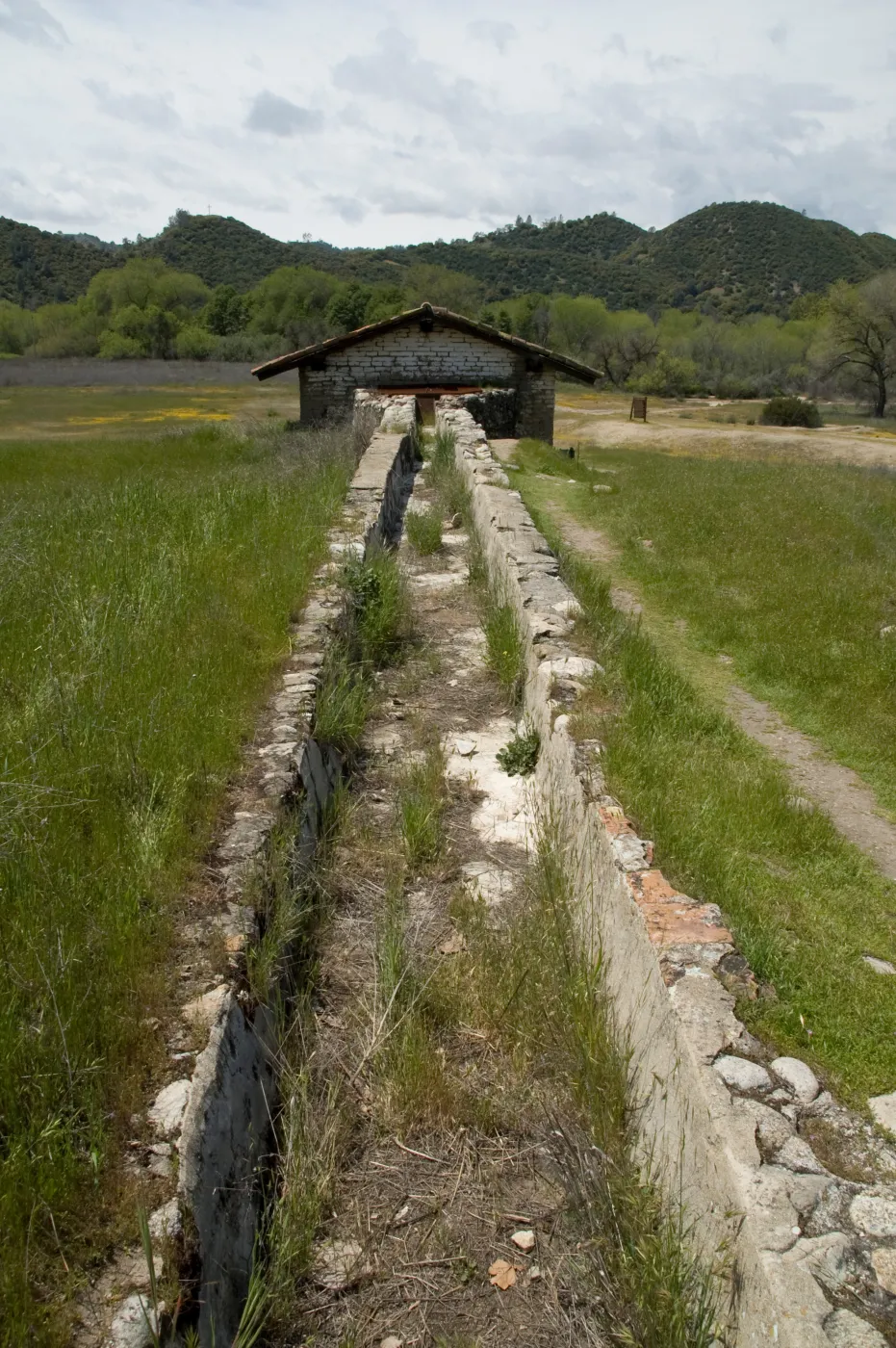 Mission San Antonio, Fort Hunter Liggett, SBBG Research and Conservation staff field trip, 2006