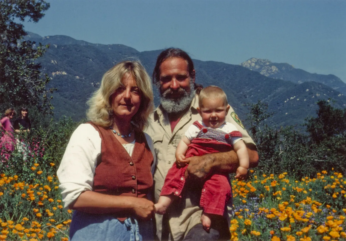 Geege, Carol, Ariel Ostroff on the Porter Trail at the Botanic Garden