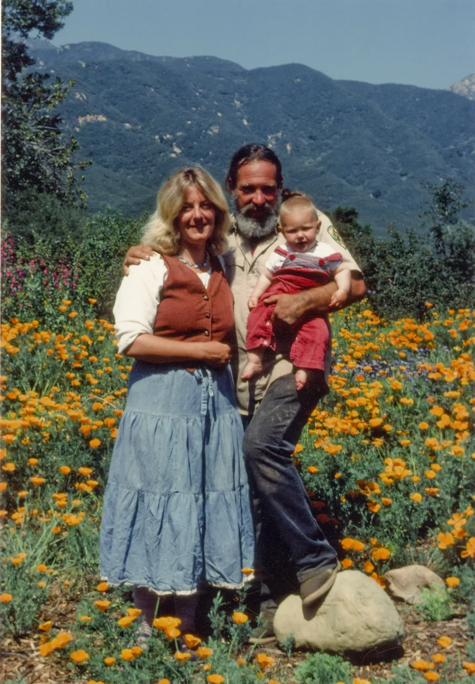 Geege, Carol, Ariel Ostroff on the Porter Trail at the Botanic Garden