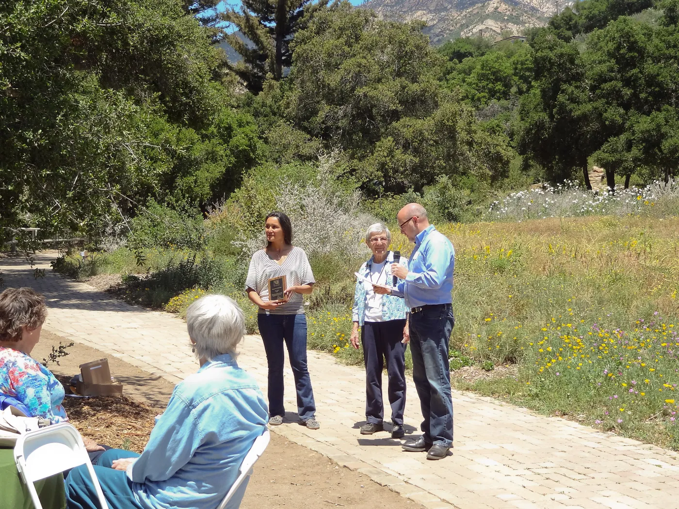 Volunteer of the Year Award, Betsy Thies, Steve Windhager, Kathy Casteneda, Volunteer Appreciation 2014, SBBG