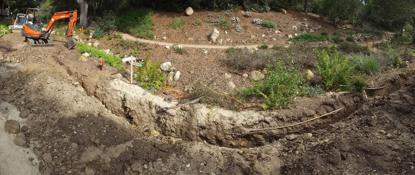 Arroyo sewer line construction