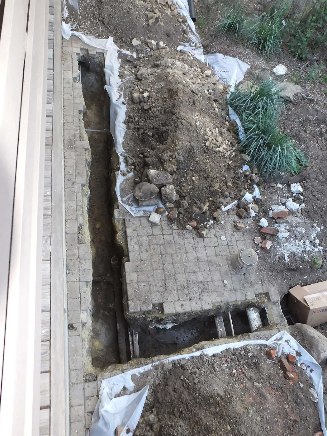 Arroyo Sewer Line Construction