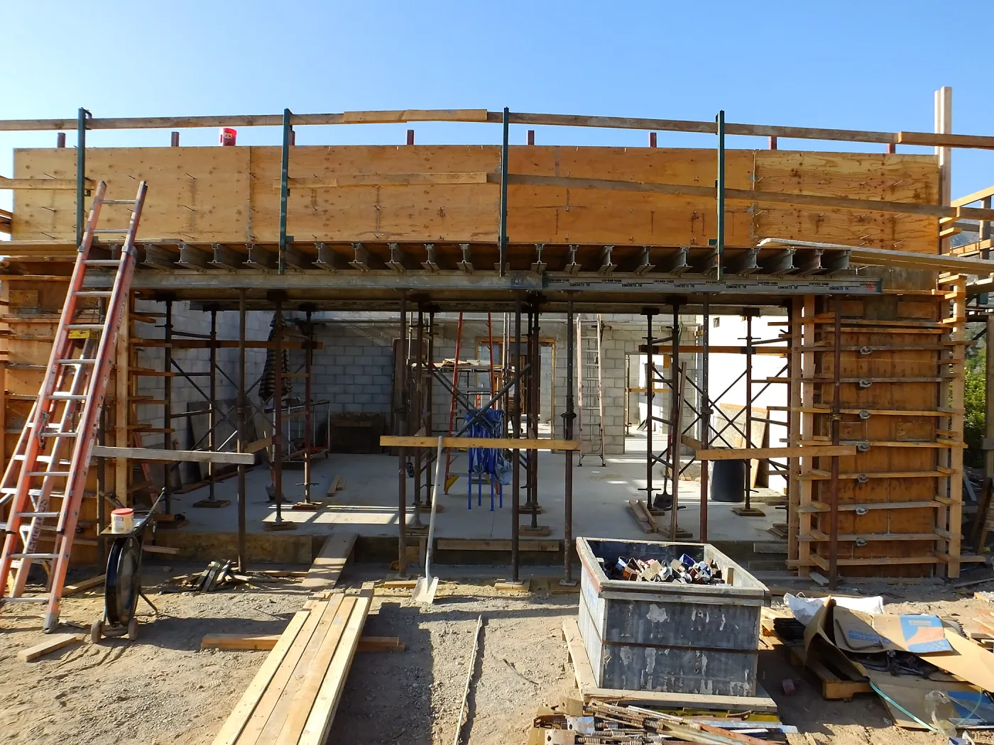 Pritzlaff Conservation Center Construction, south wall