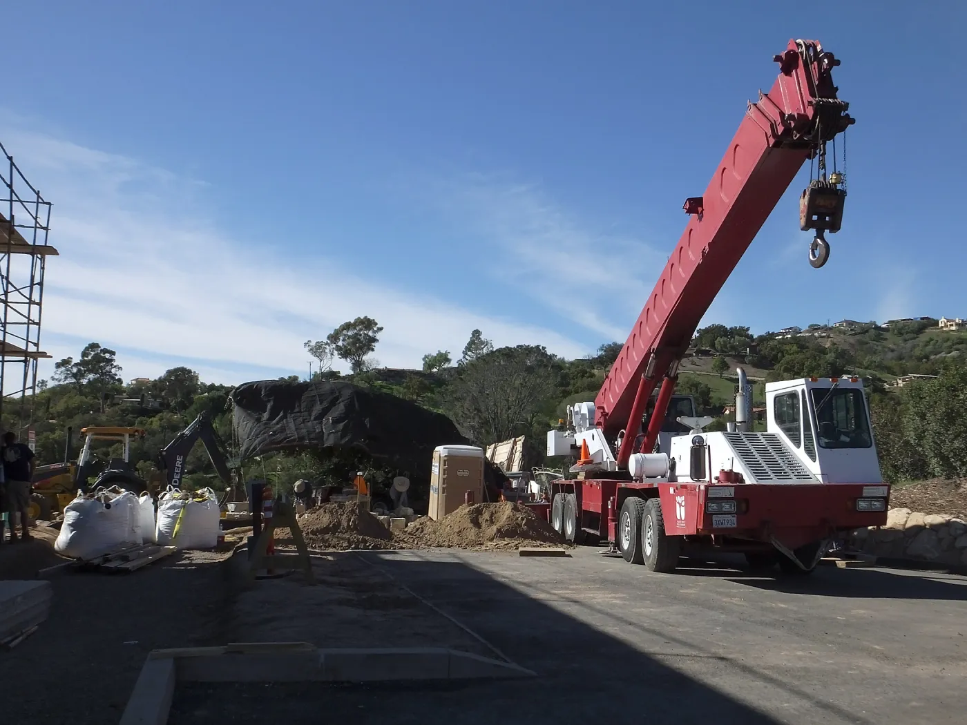 Installation of Island Oaks, flanking the entrance to the new Island Section at the Pritzlaff Conservation Center
