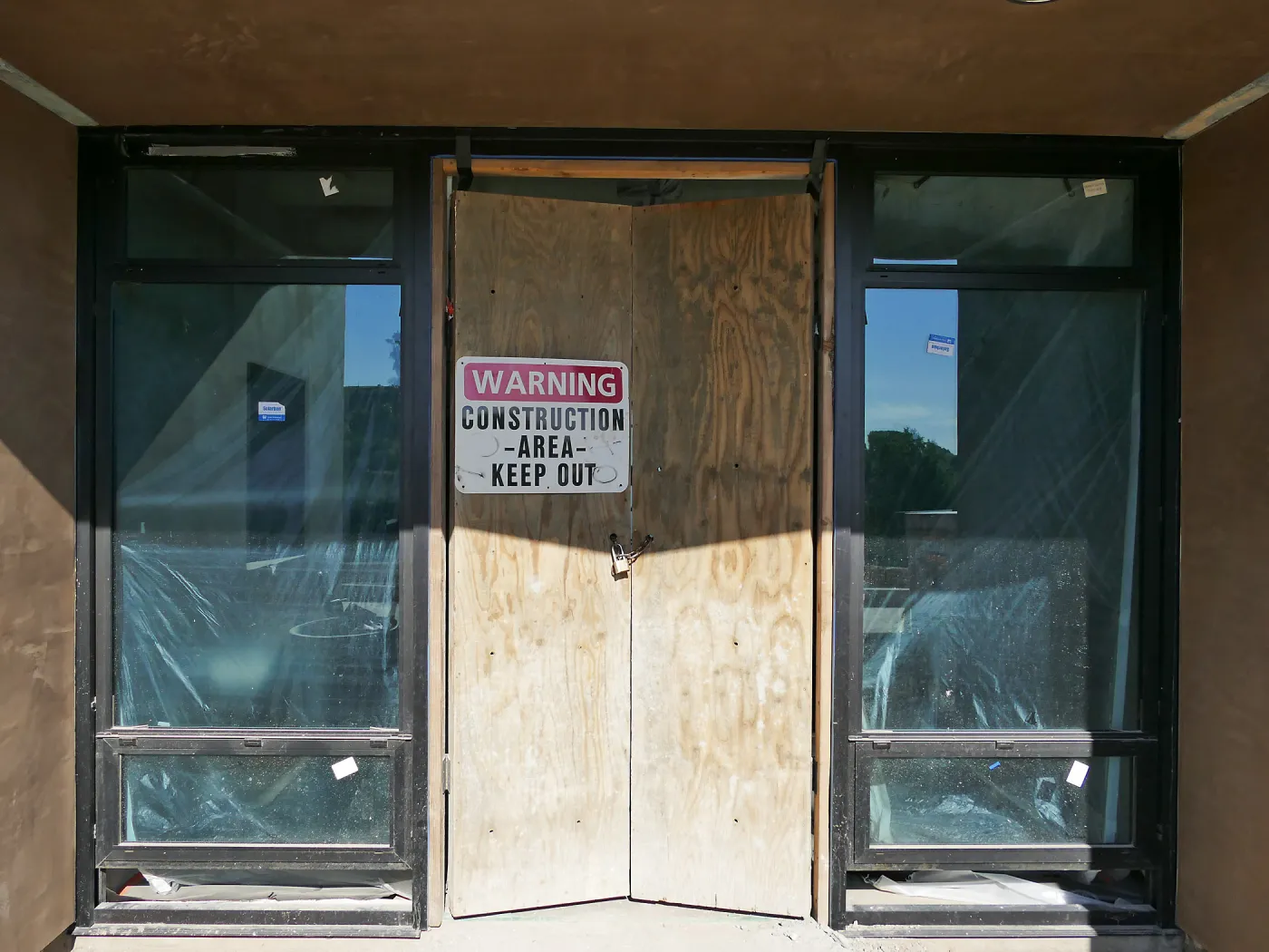 Pritzlaff Conservation Center Construction, main entrance looking east