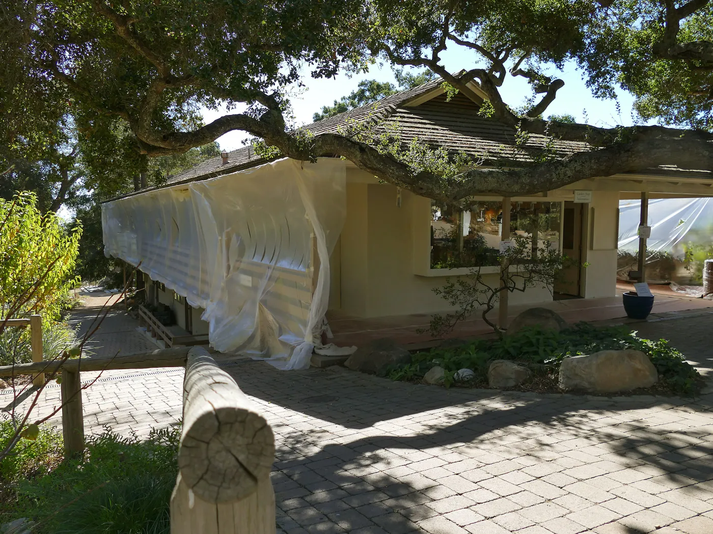 North Wing repainting