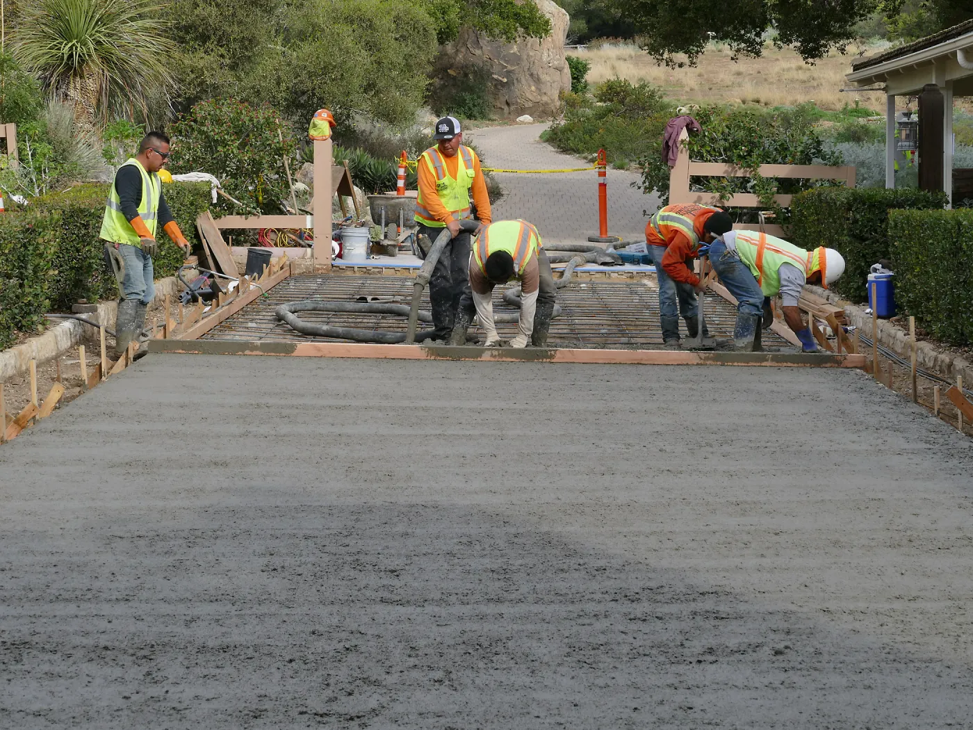 Courtyard renovation, pouring concrete