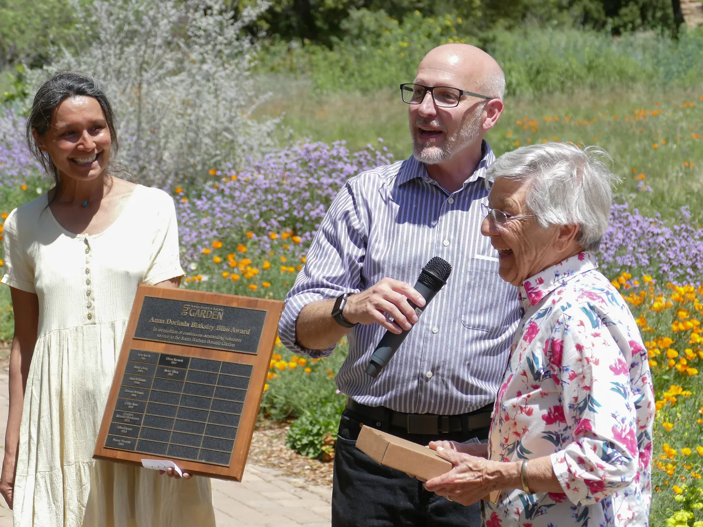 2017 Volunteer Appreciation Luncheon, Anna Dorinda Blaksley Bliss award winner Betsy Thies