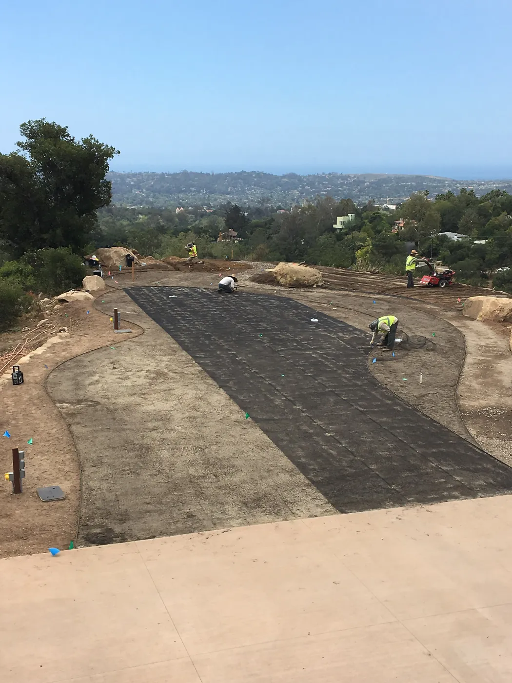 Island View Garden construction, laying gopher wire for Bouteloua lawn