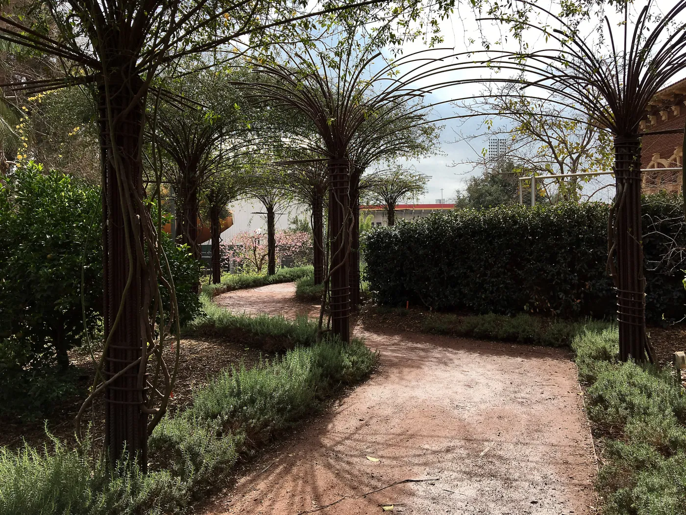 Urban Nature Garden at the Natural History Museum of Los Angeles