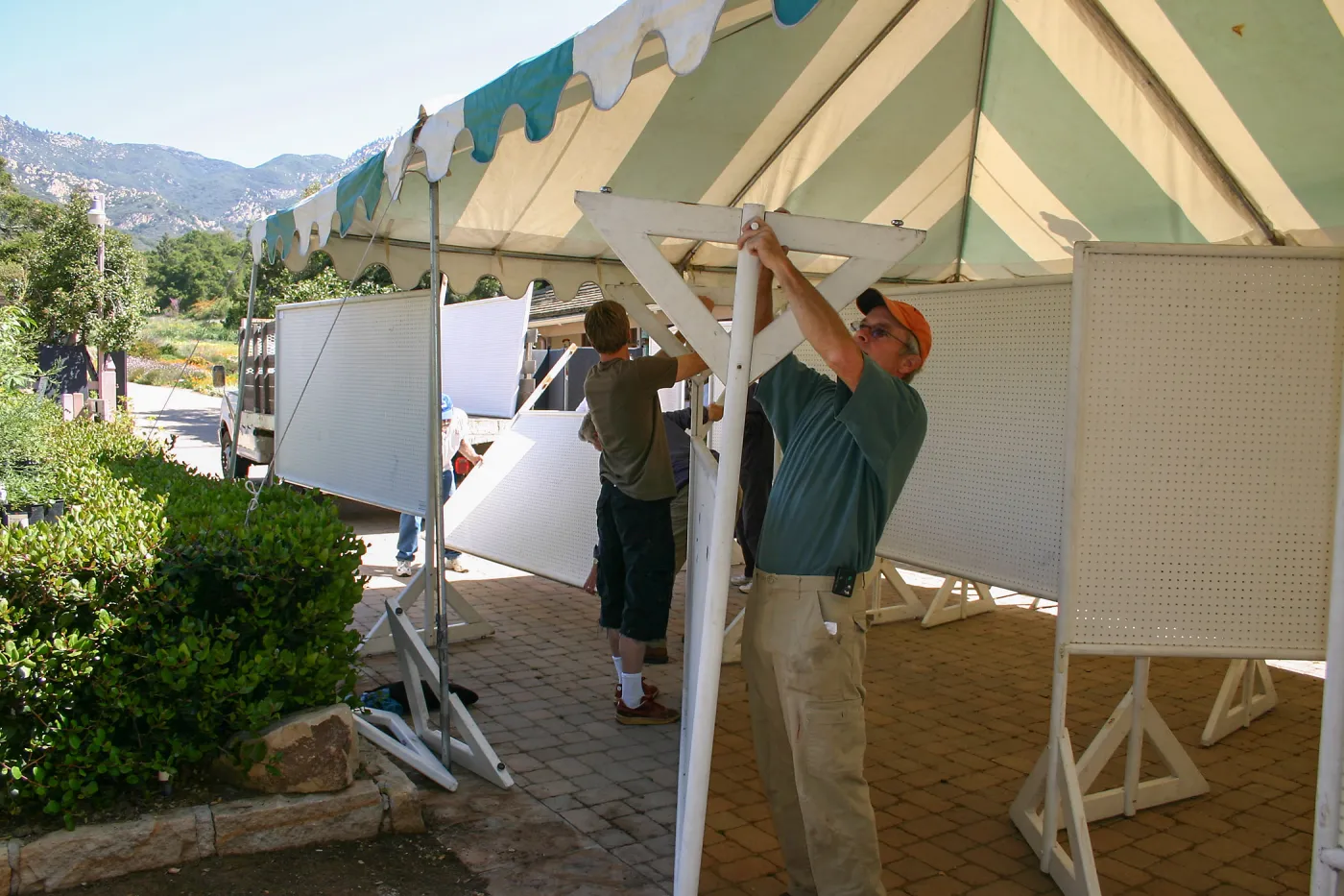 SCAPE art show and sale setup