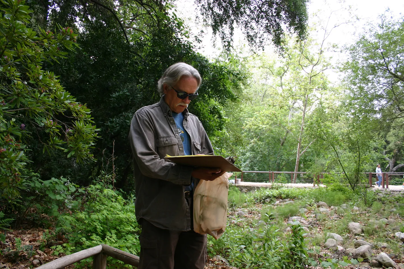 BioBlitz, Steve Junak