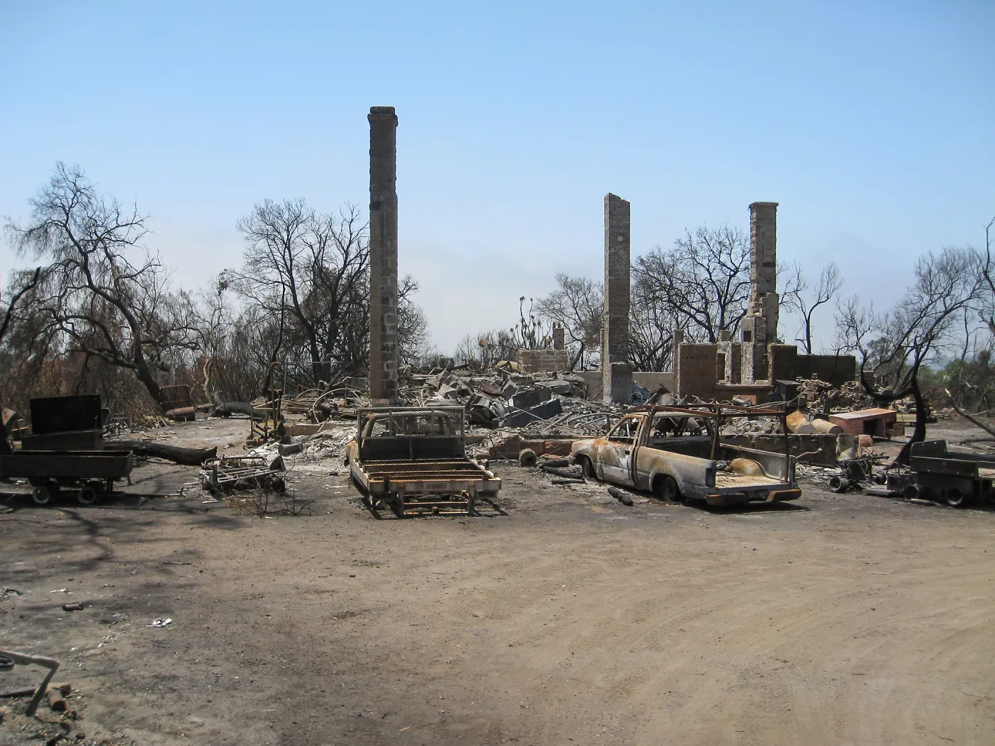 Remains of Gane/Lotterhos house after Jesusita fire