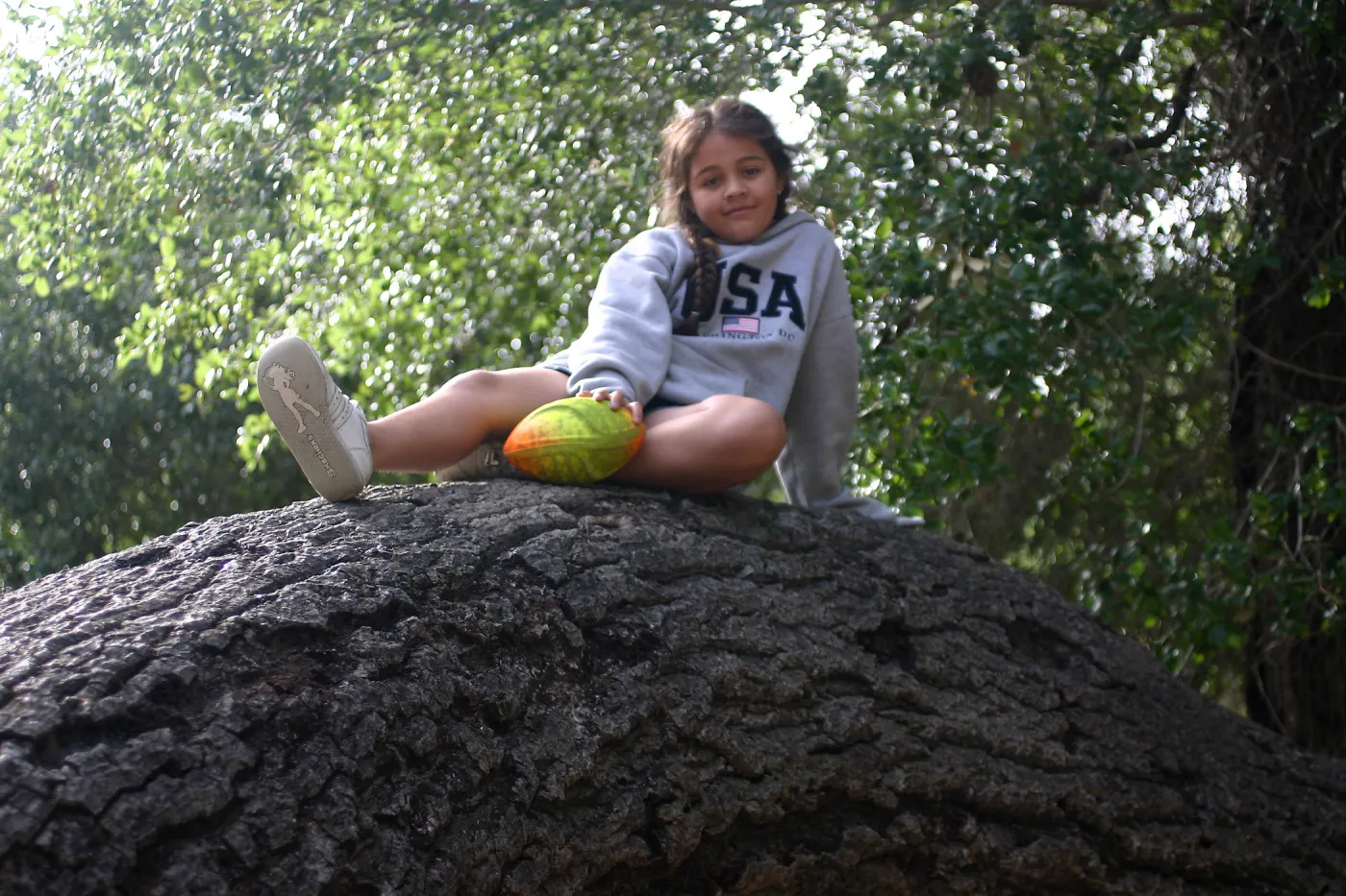 FamCamp 2005, Liliana in tree