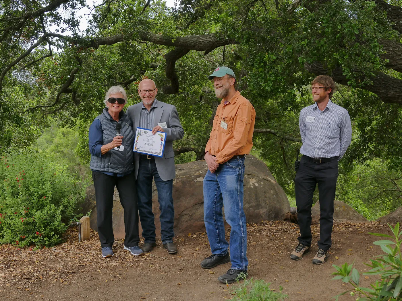 Volunteer Luncheon 2019, Pat Saleh, Da Vinci Award recipient