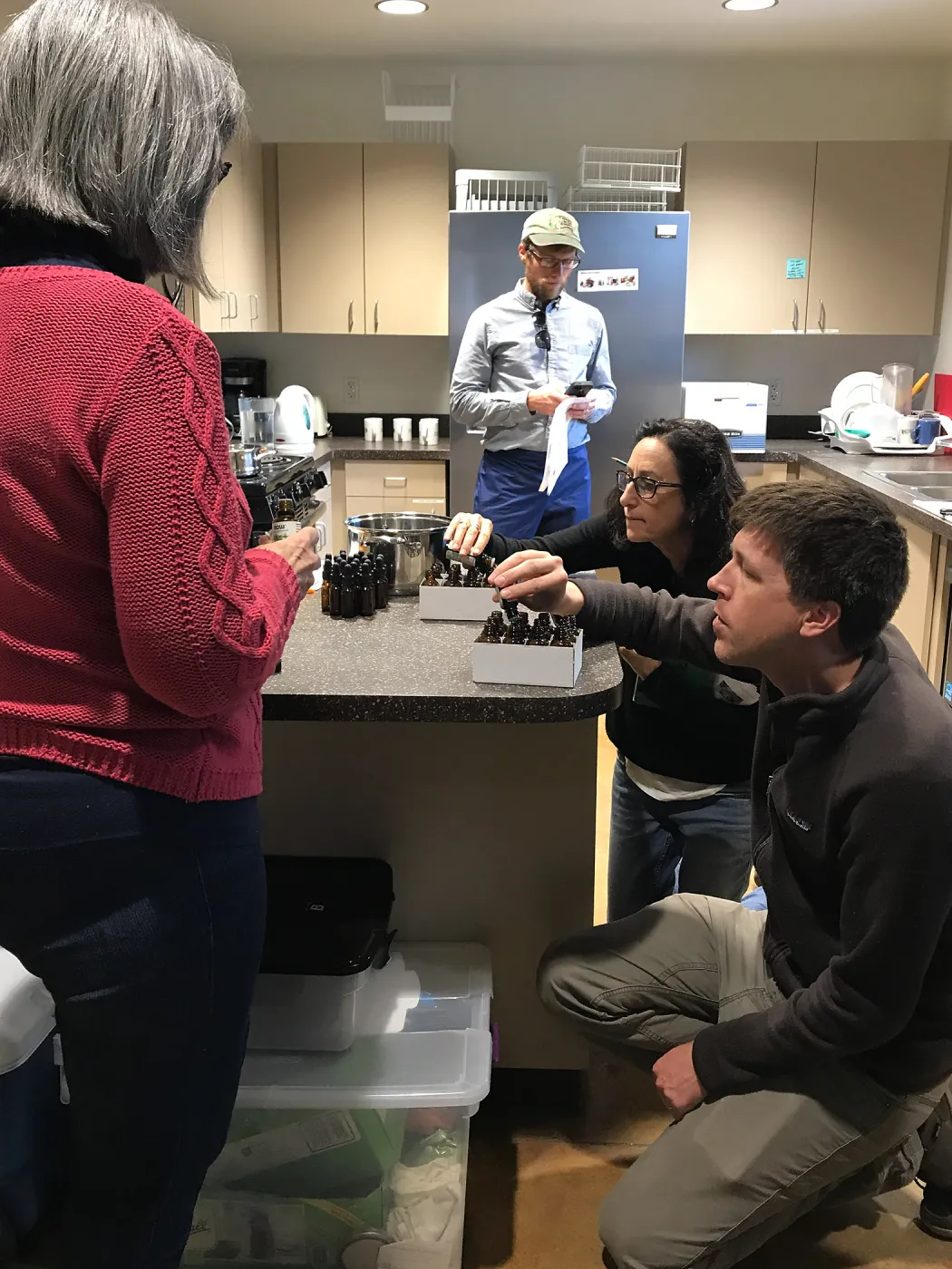 Emily Sanders Winter Wellness Medicine Making Workshop