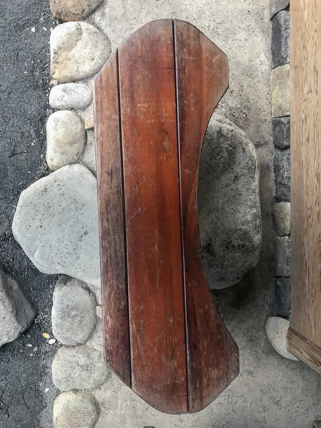 ShinKanAn Teahouse guest bench