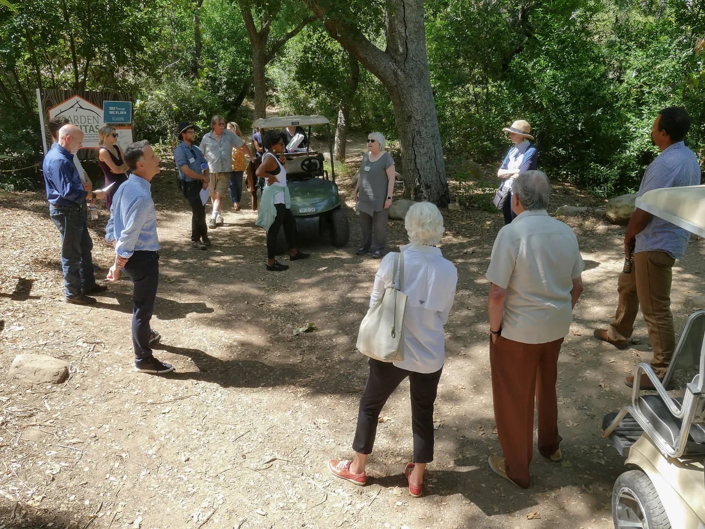 Garden's Board of Trustees visit the Garden Casitas