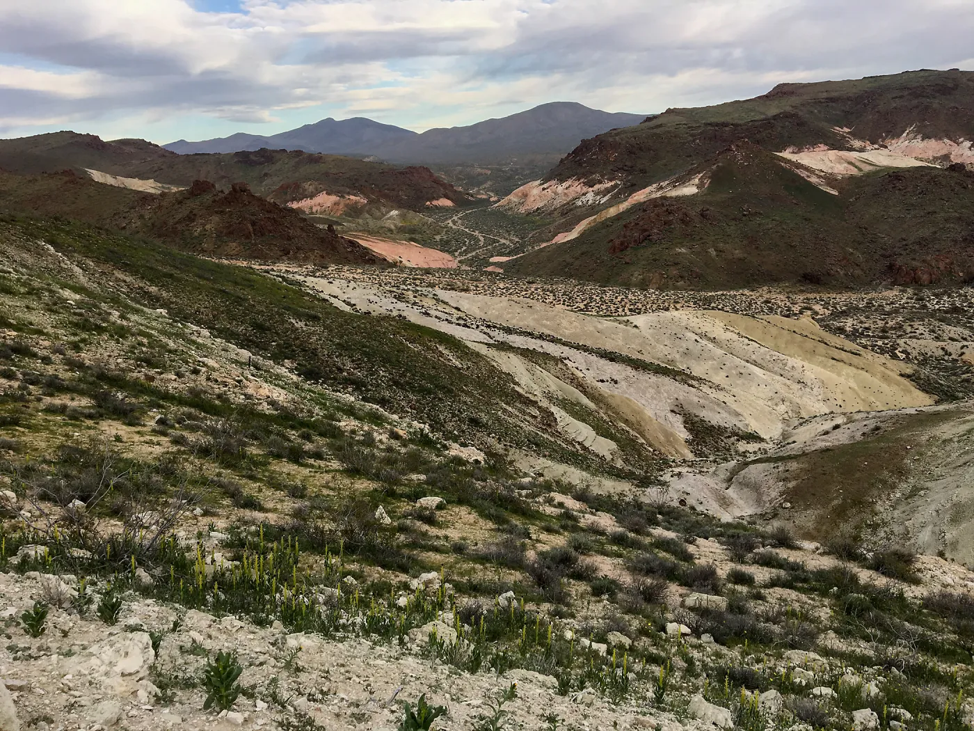 Jawbone Canyon, Kern County
