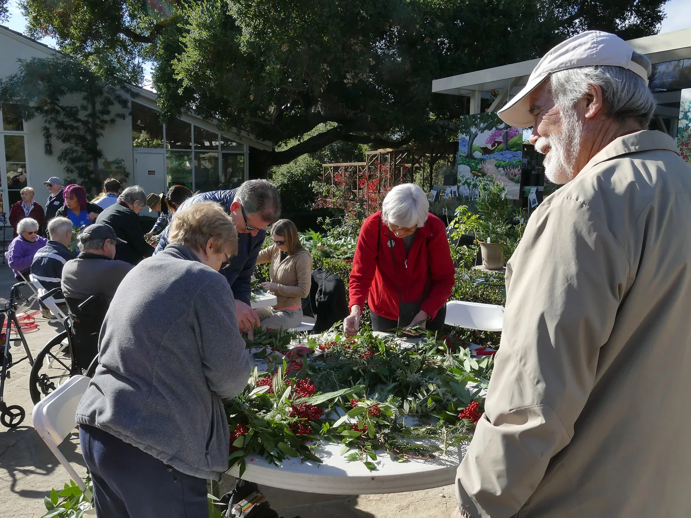 Free Senior Day, Wreathmaking Class