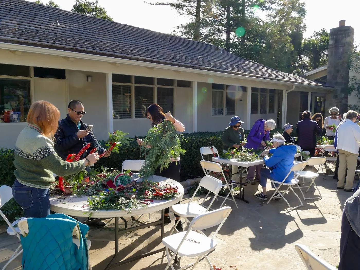 Free Senior Day, Wreathmaking Class