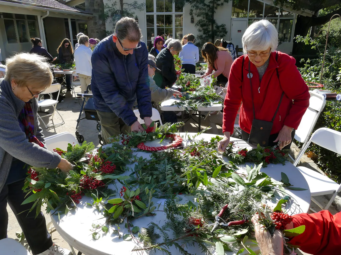 Free Senior Day, Wreathmaking Class