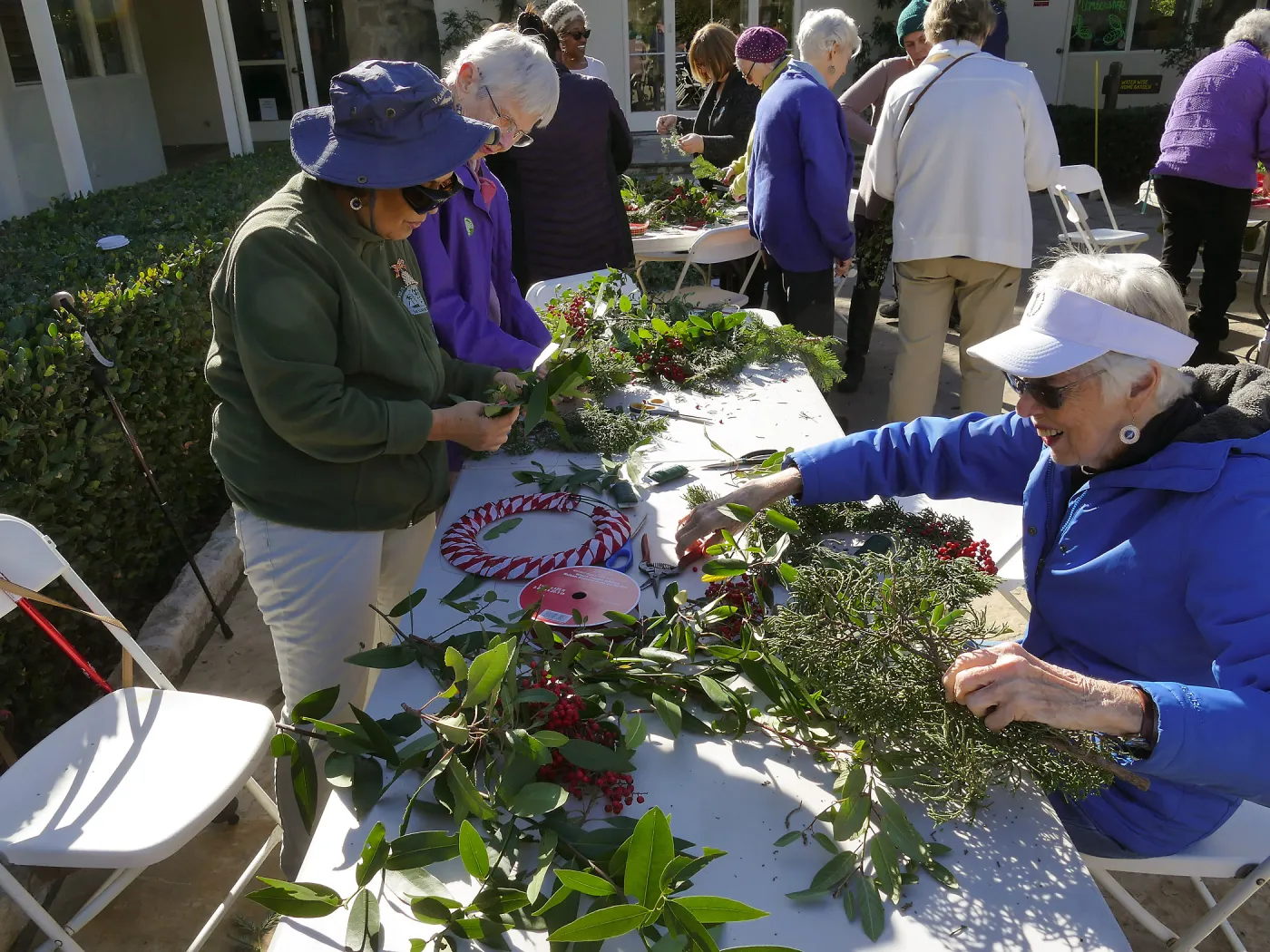 Free Senior Day, Wreathmaking Class