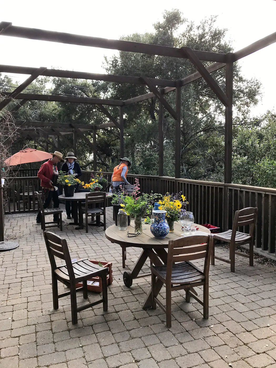 Bringing the Wild Inside floral arrangement workshop with Heather Wehnau-Federlein
