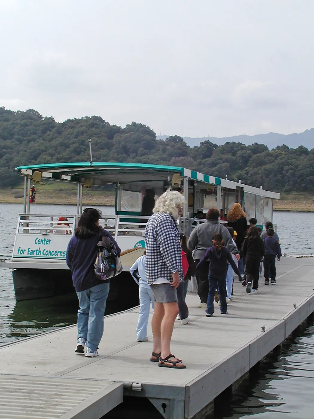 Lake Casitas boat tour, embarking