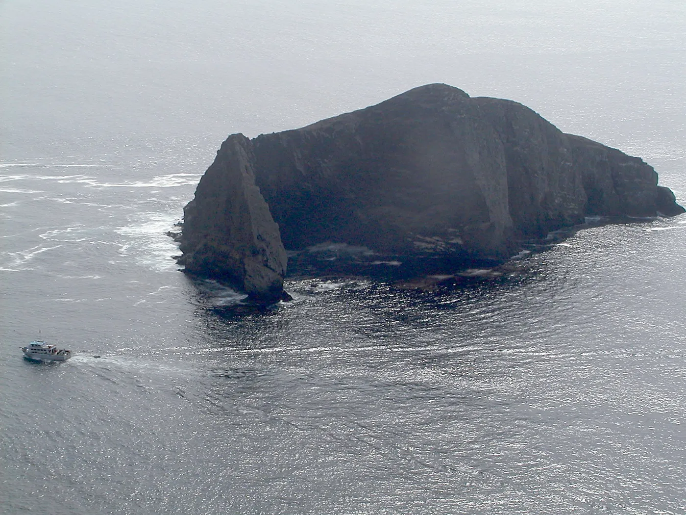 Santa Barbara Island Trip, Sutil Island