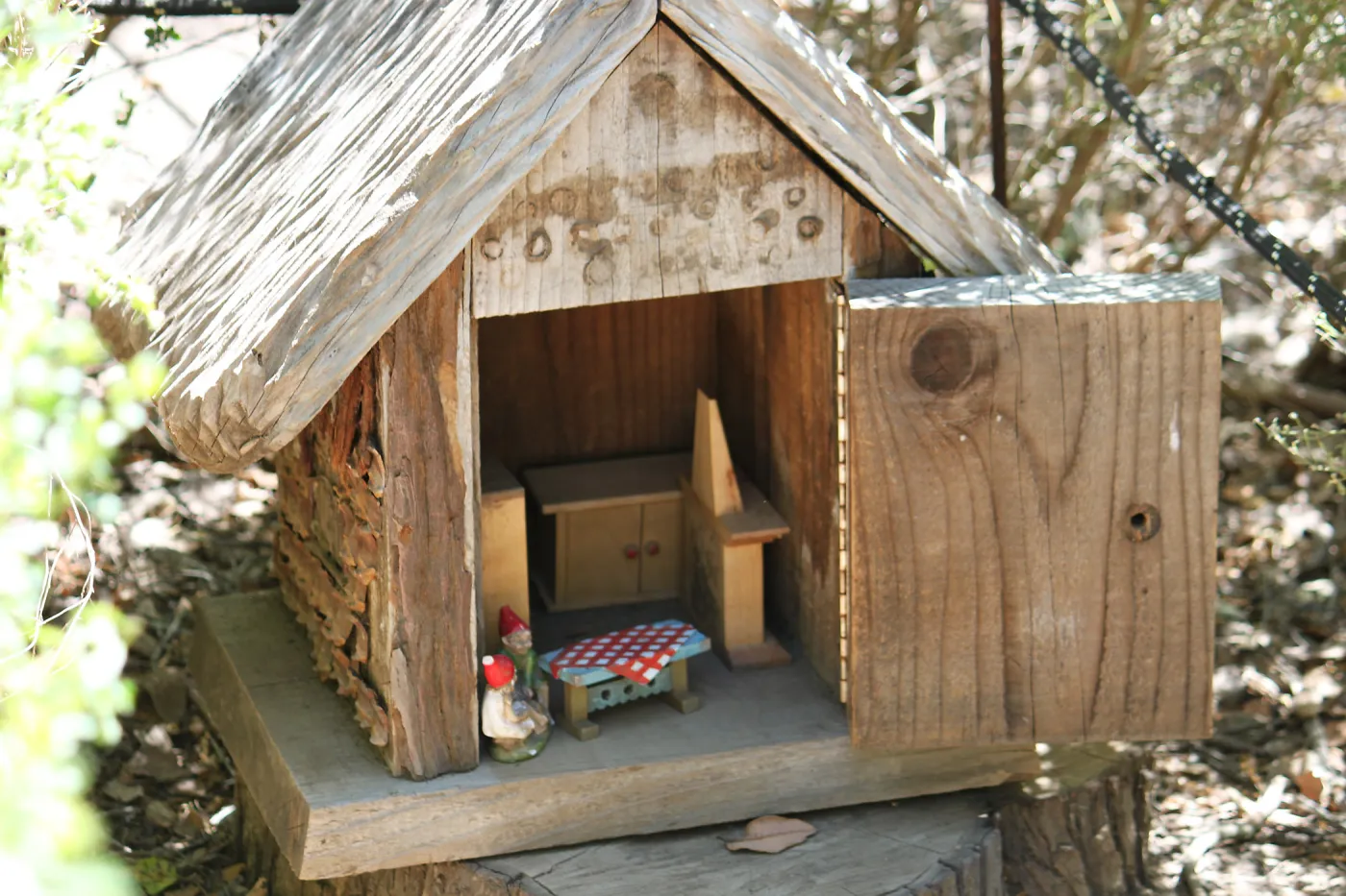 Centennial Maze, Gnome House