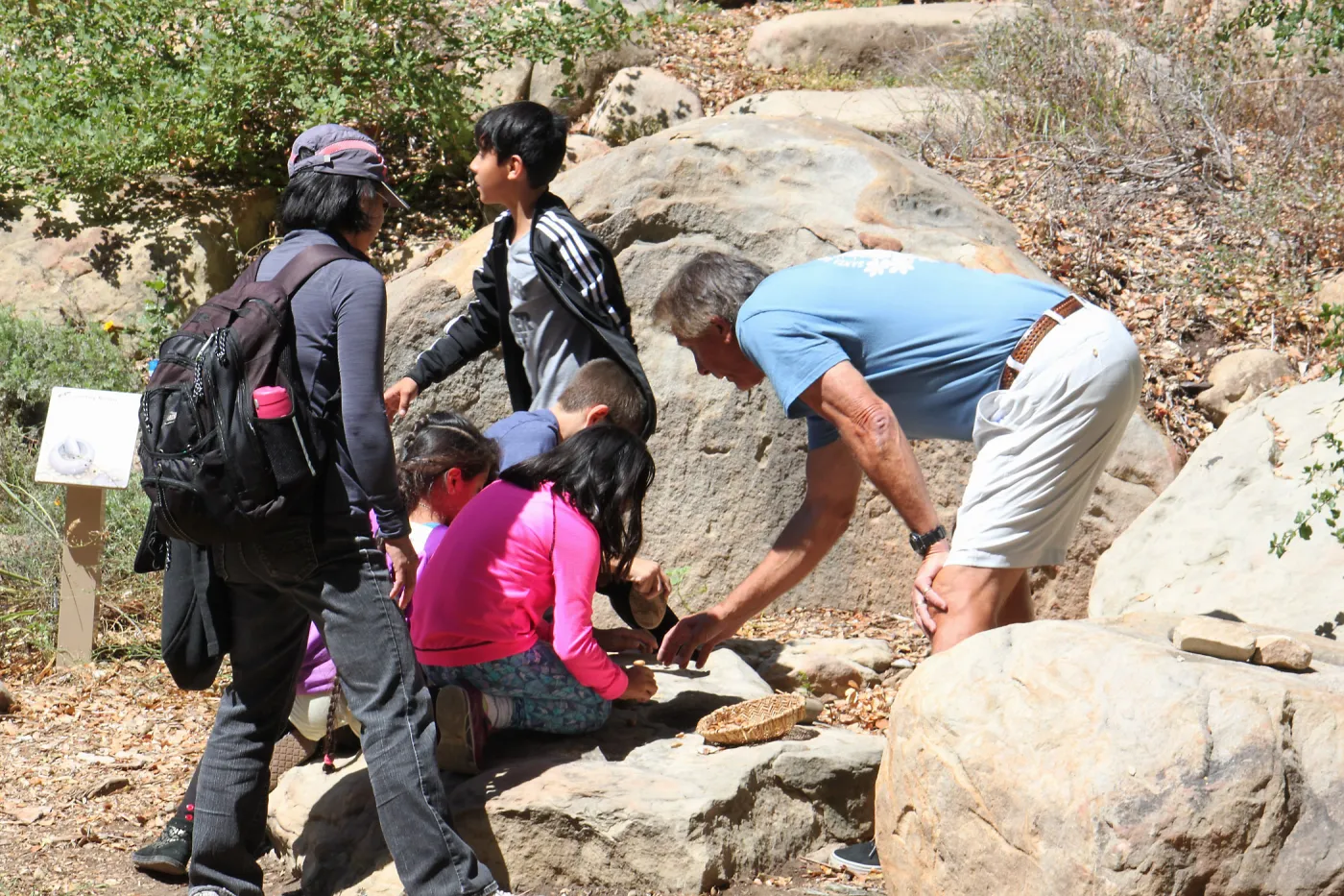 Docent led Chumash Uses of Plants tour for 2nd graders from Norman Brekke School