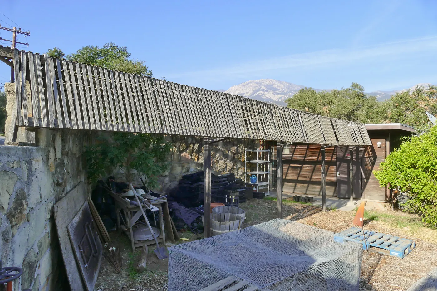 Tunnel Road Annex west side