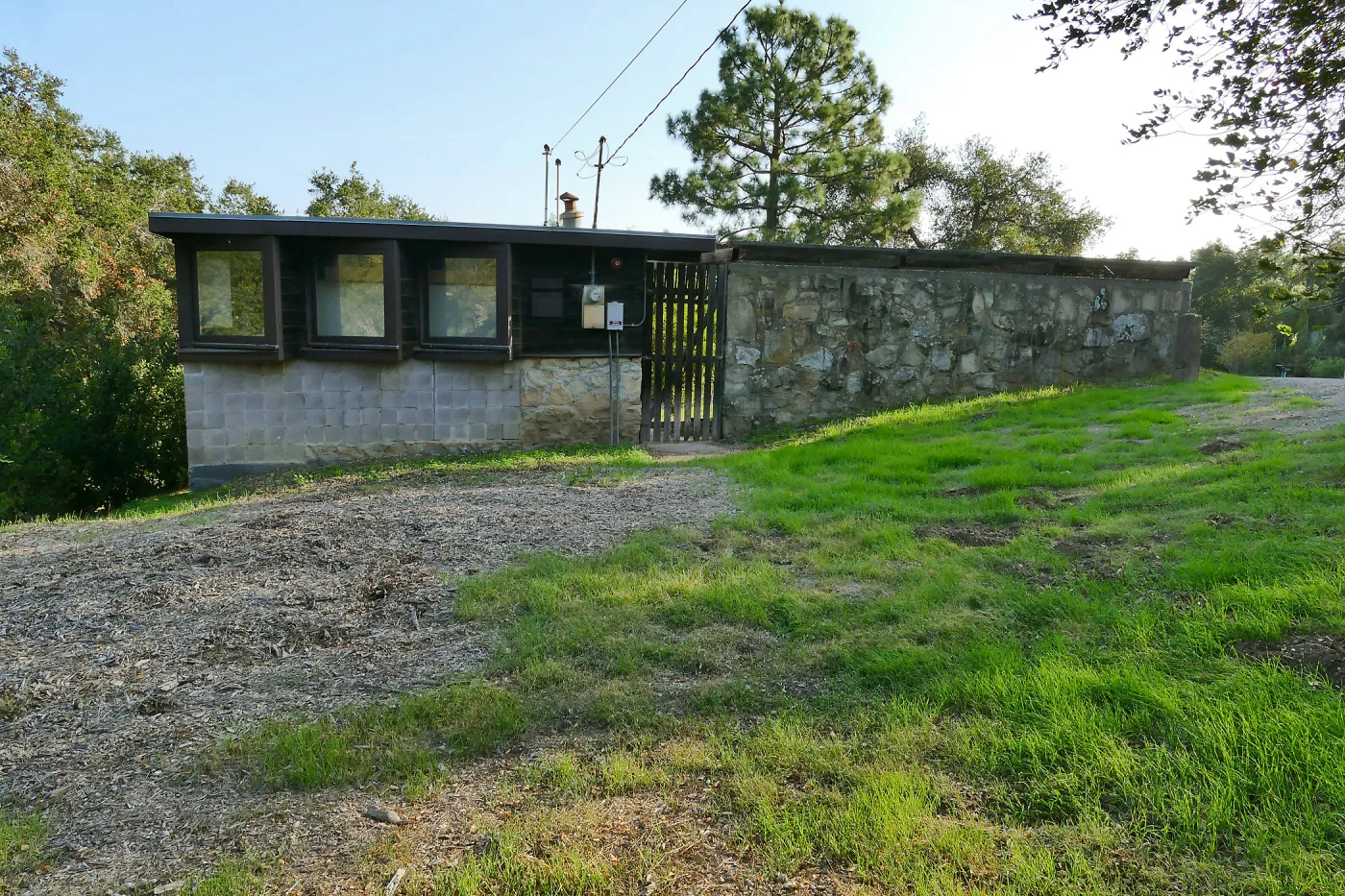 Tunnel Road Annex north side