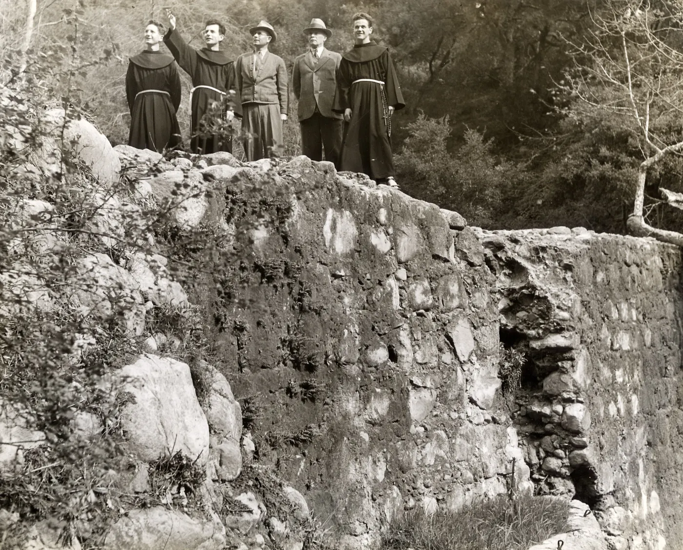 Dam with Padres, Maunsell Van Rensselaer, General William Lassiter 