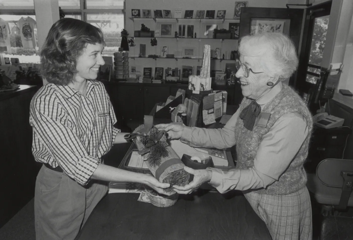Gift Shop Volunteer