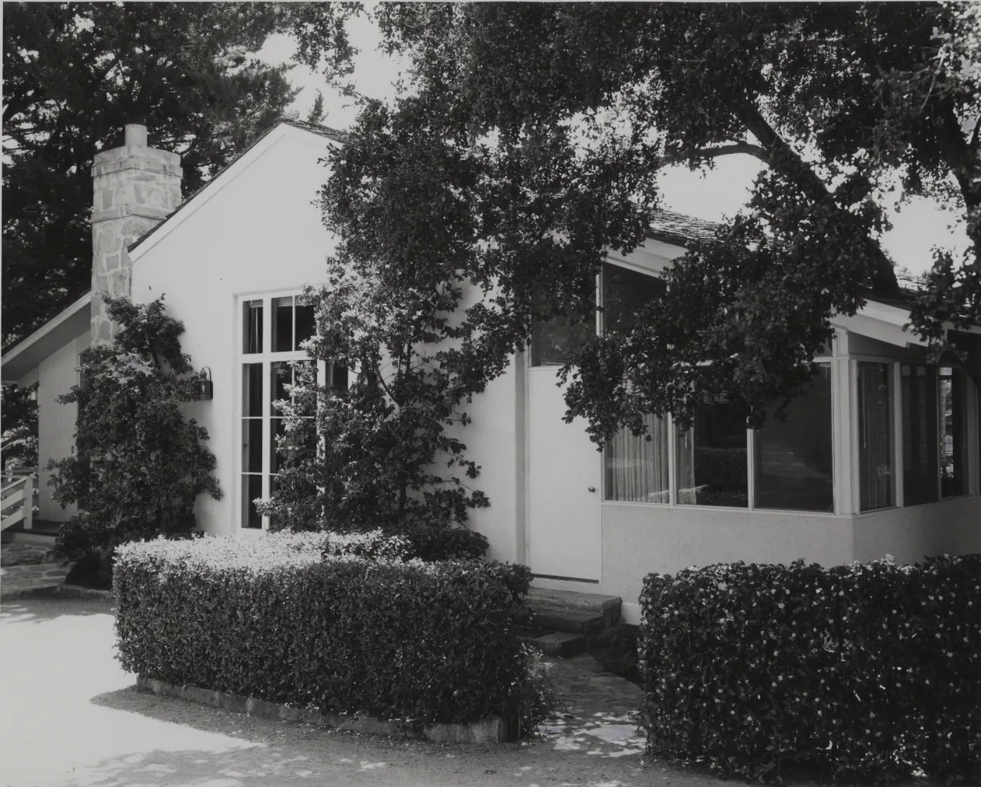 Blaksley Library before courtyard steps, after addition, 1961