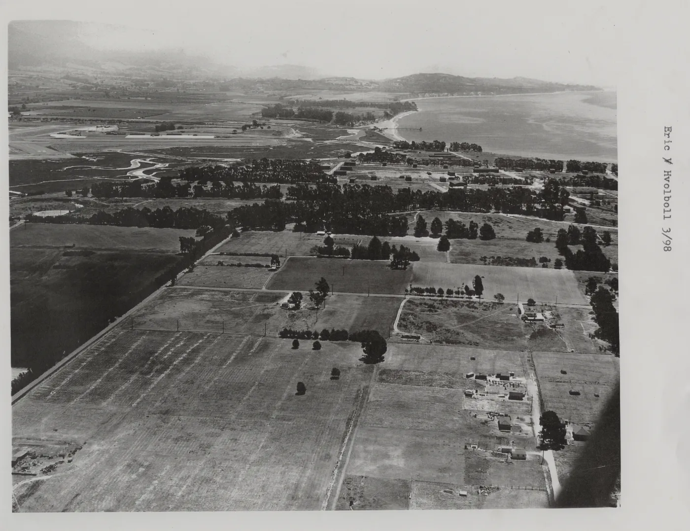 Goleta viewing east to Santa Barbara, from the air