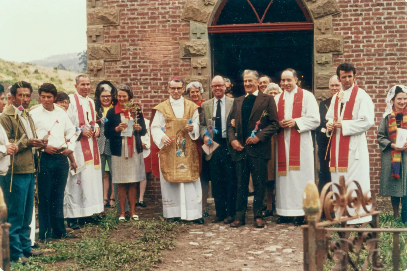 Dedication of La Capilla de la Santa Cruz del Rosario