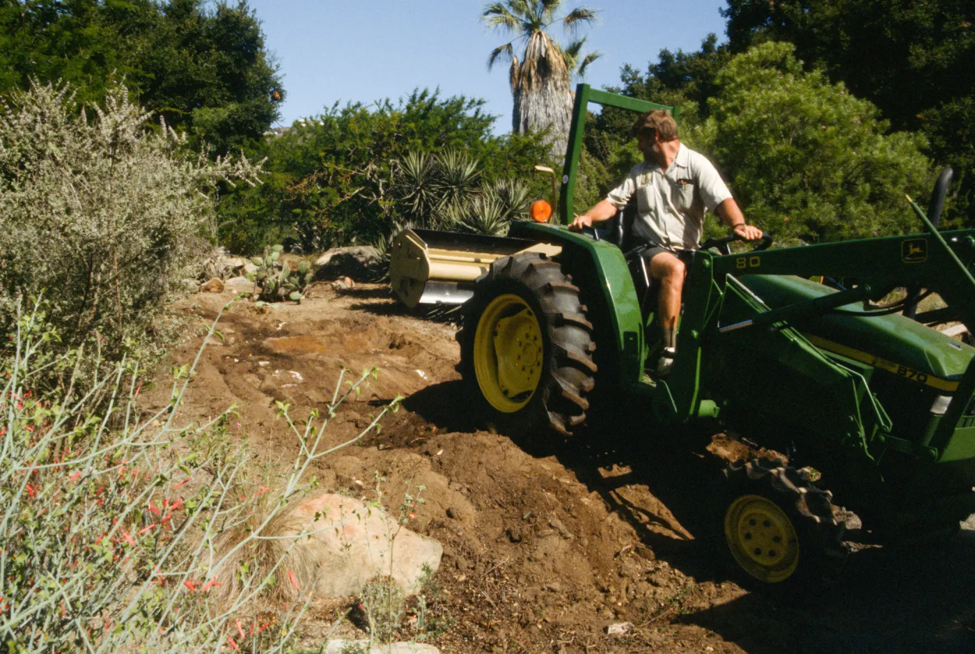 tractor, construction of the Desert Wash, SBBG