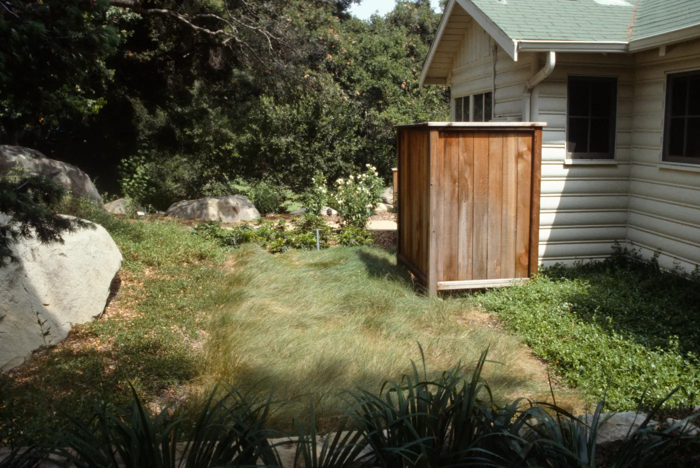 Home Demonstration Garden, lawn at front of Cottage