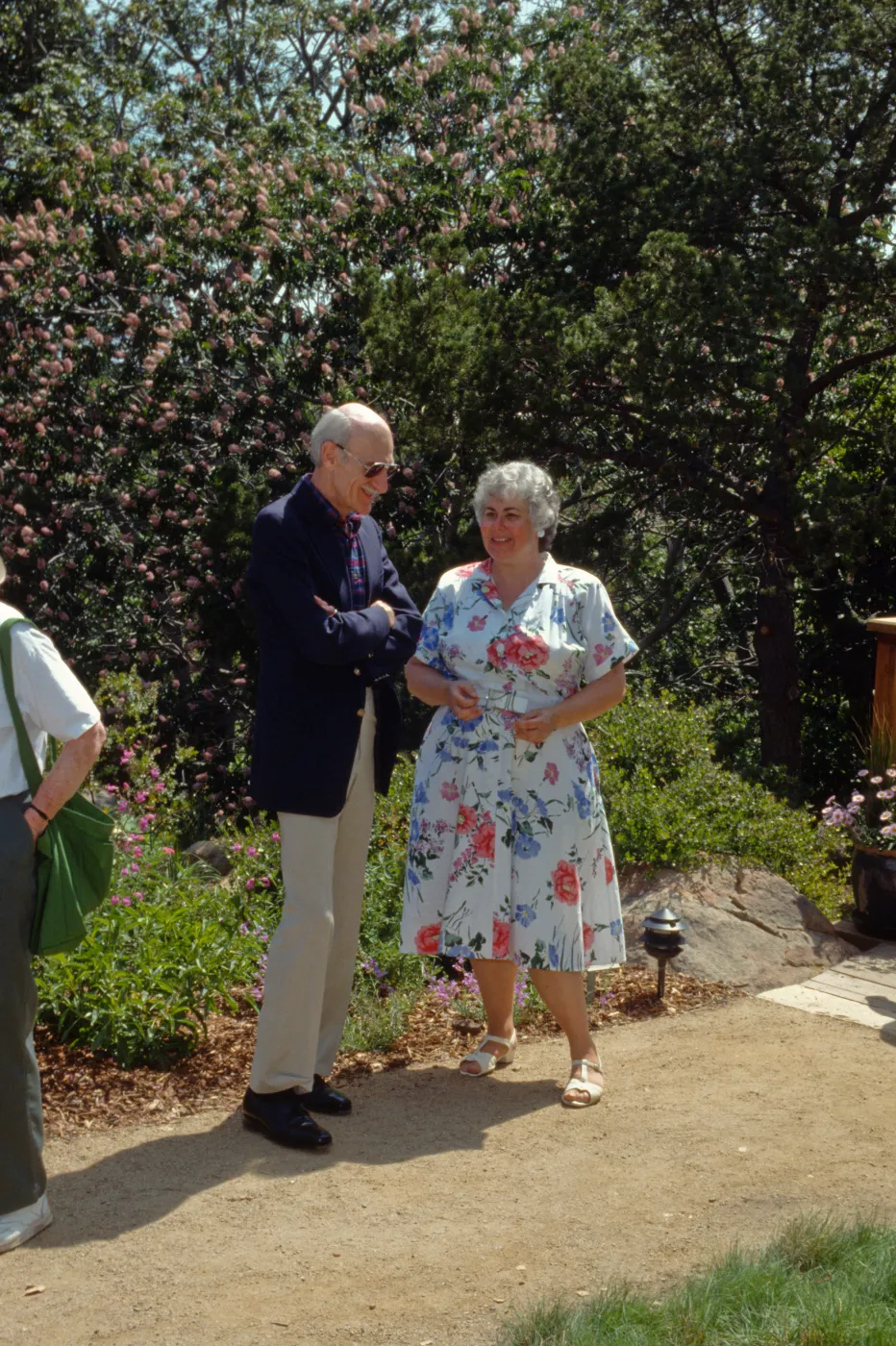 Home Demonstration Garden Dedication