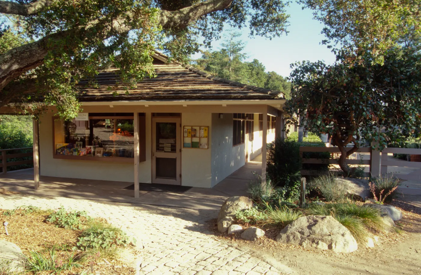 Garden gift shop and surrounding landscape, ©Marie Gayeski