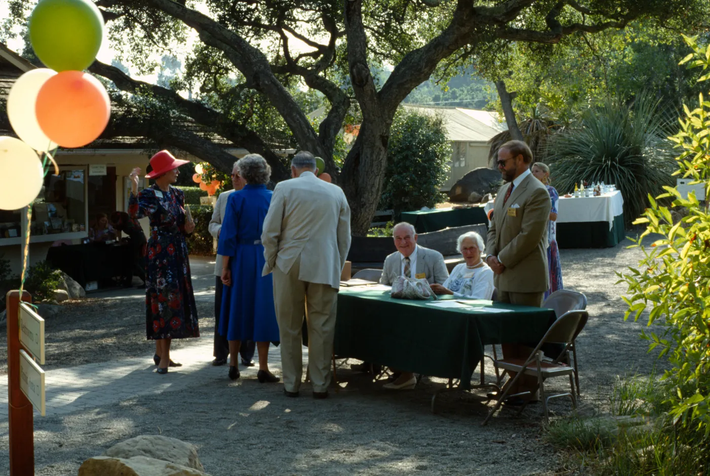 Art Inspired in the Garden Fundraiser, entrance oak